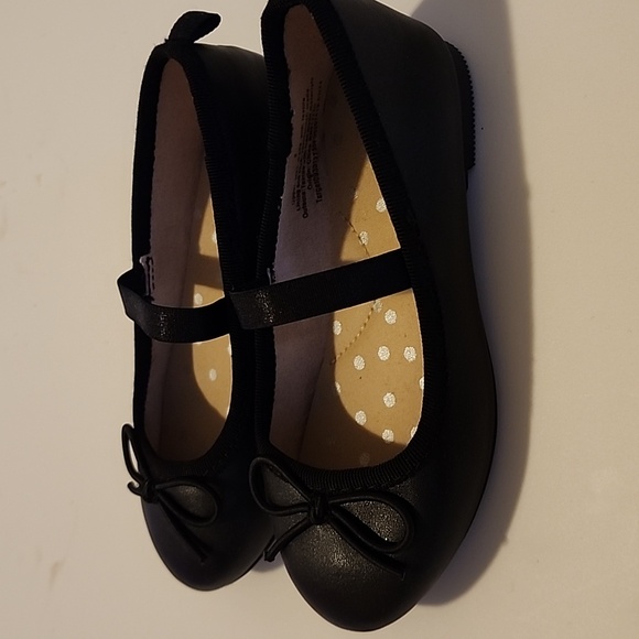 Cat & Jack Black Kids Dress Shoes - Picture 2 of 3